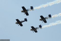 2010-12-06-Goraszka-Goraszka-Air-Picnic-0586-Zlin-50-LX-The-Flying-Bulls-Team